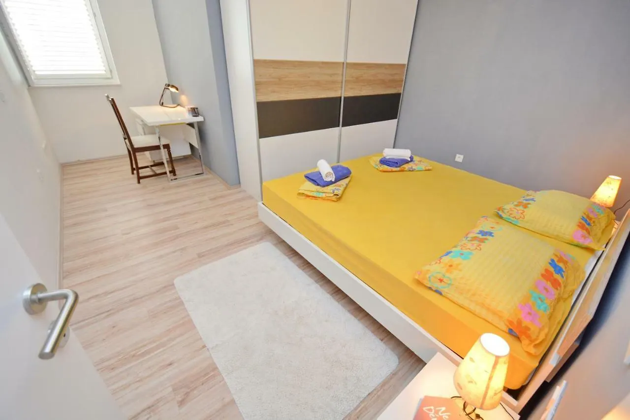Apartment Pan Zadar