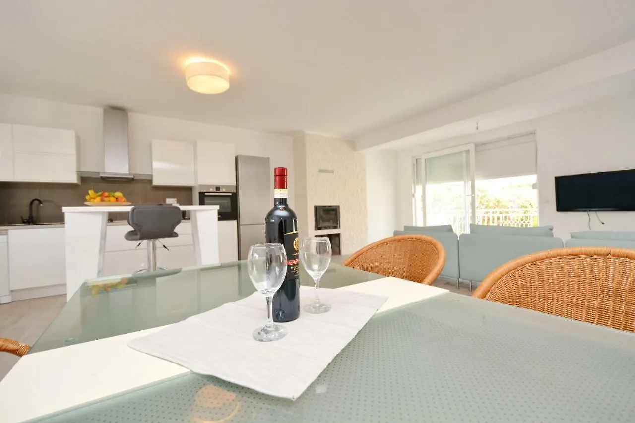 Apartment Pan Zadar